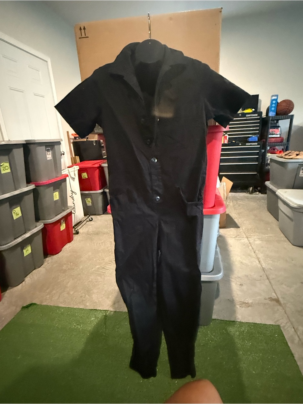 Women’s Black Short-Sleeve Jumpsuit mp28
